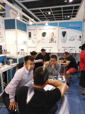 億聯(lián)智能攜新品驚艷亮相香港展和廣交會(huì)